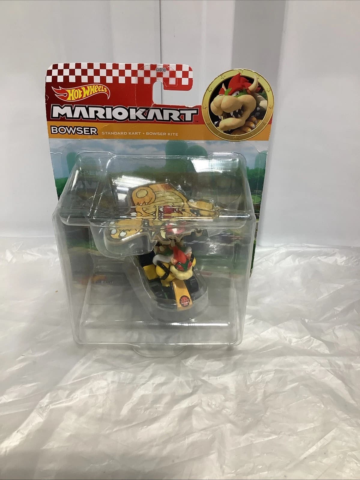 Mario Kart Glider Bowser Sports Coupe + Bowser Kite Hot Wheels